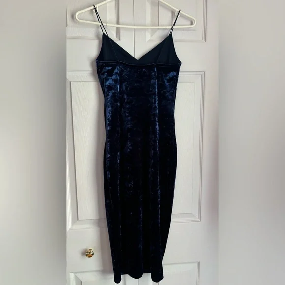 NWOT Velvet midi dress size XS - Picture 5 of 6